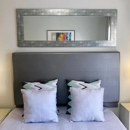 Vita - Luxury 3 Bedroom At Praia Del Rey Villa *